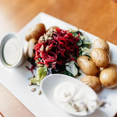 Breuer's Ruedesheimer Schloss Hotel 4*