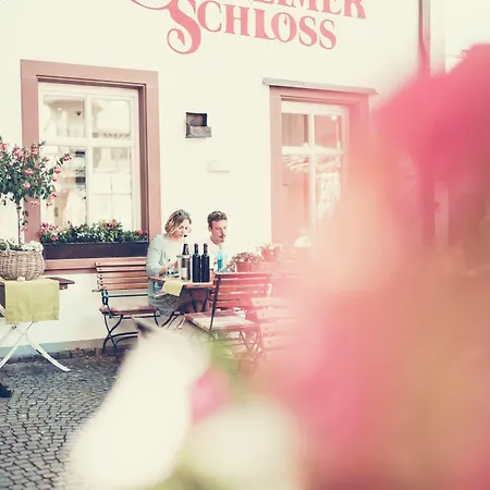Breuer's Ruedesheimer Schloss 4*