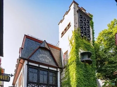 호텔 브로이어스 뤼데스하이머 슐로스 로데스하임암라인