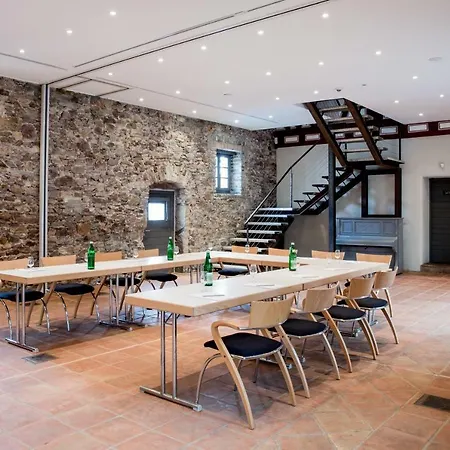 브로이어스 뤼데스하이머 슐로스