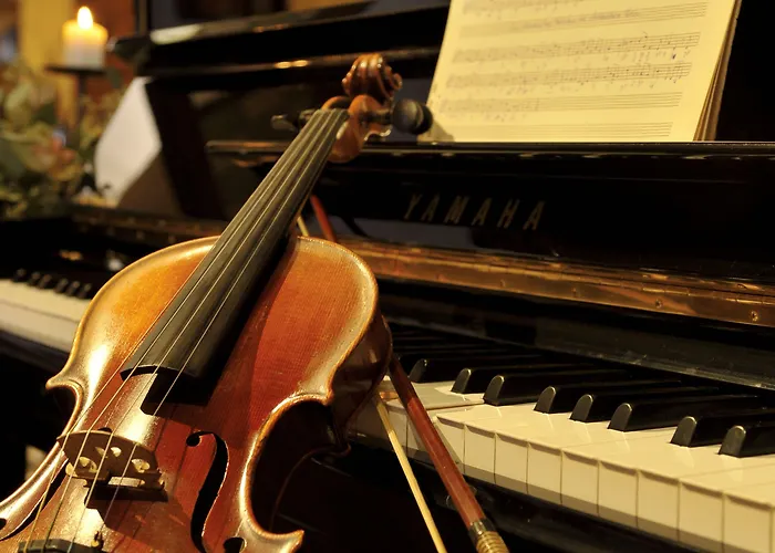 Breuer's Ruedesheimer Schloss