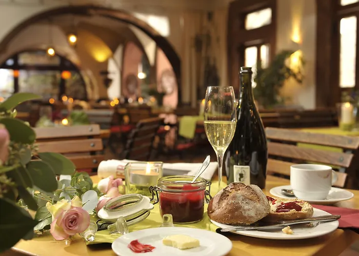 Hotel Breuer's Ruedesheimer Schloss Rüdesheim am Rhein